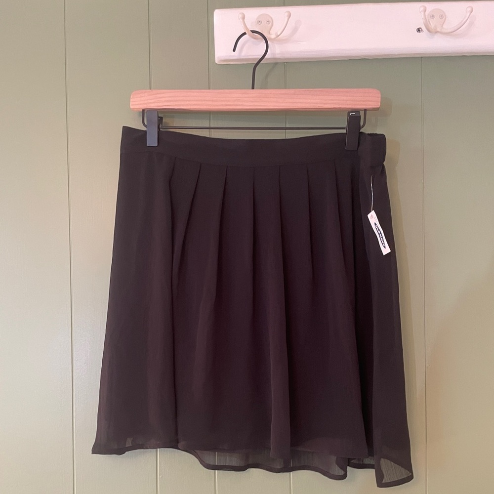 Old Navy black double layer swing skirt